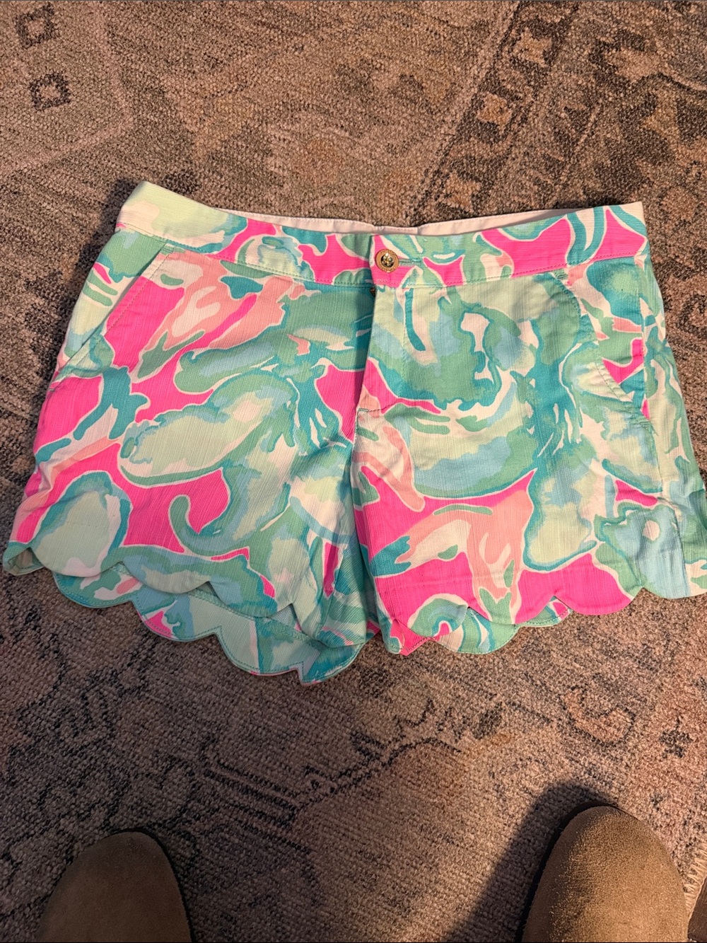 Lilly Pulitzer Pink & Mint Scalloped-Hem High-Waist Shorts